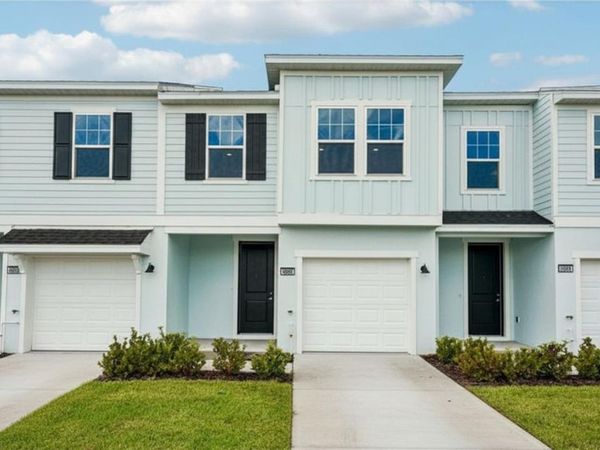 6860 HOLCOMBE DOWN DRIVE, ZEPHYRHILLS, FL 33541