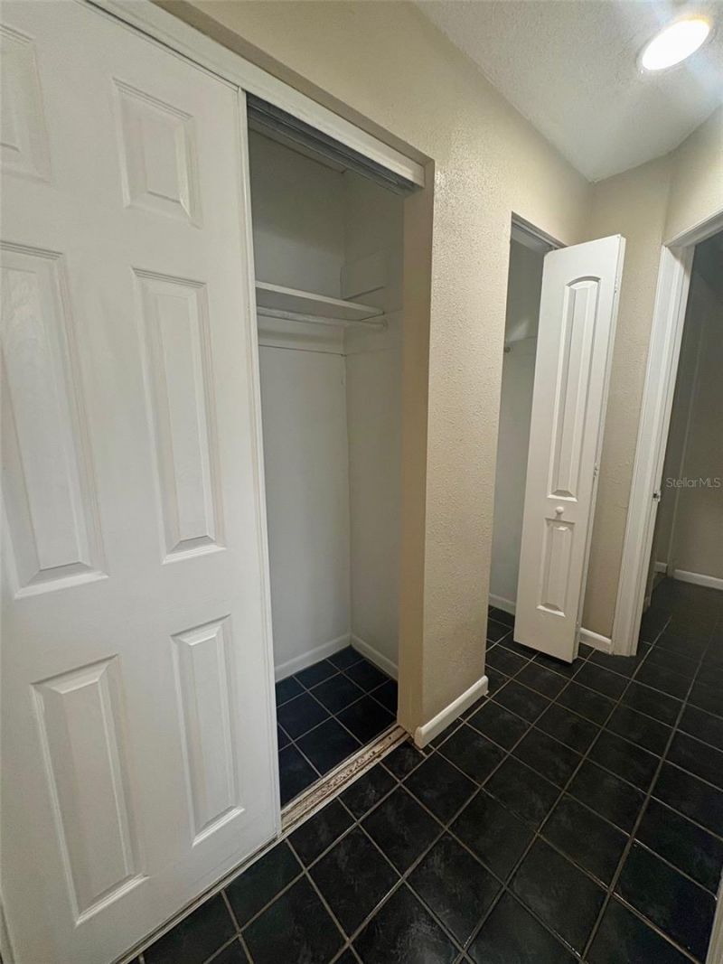 534 33rd Avenue N, Saint Petersburg, FL 33704 Photo