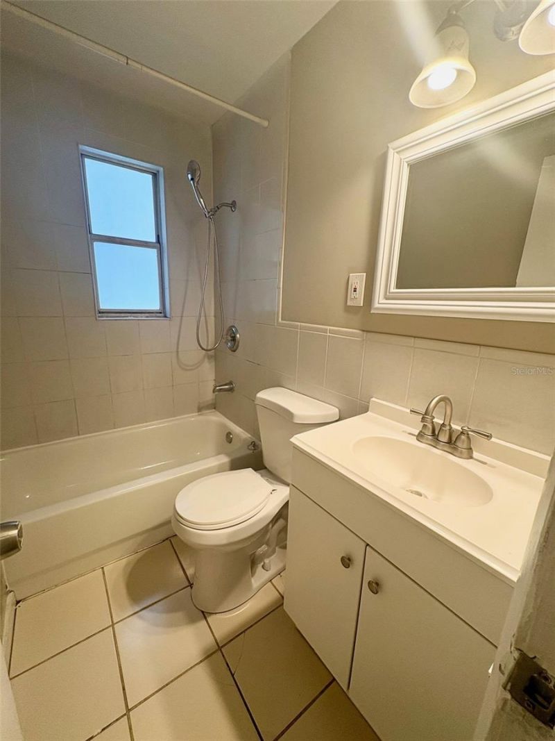 534 33rd Avenue N, Saint Petersburg, FL 33704 Photo