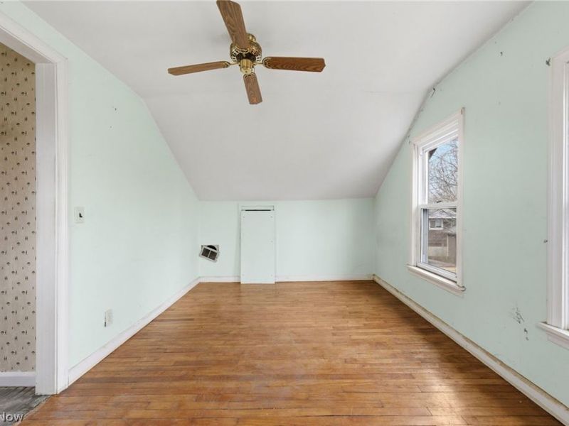 393 Craggy Creek Drive, Chippewa Lake, OH 44215 Photo 19