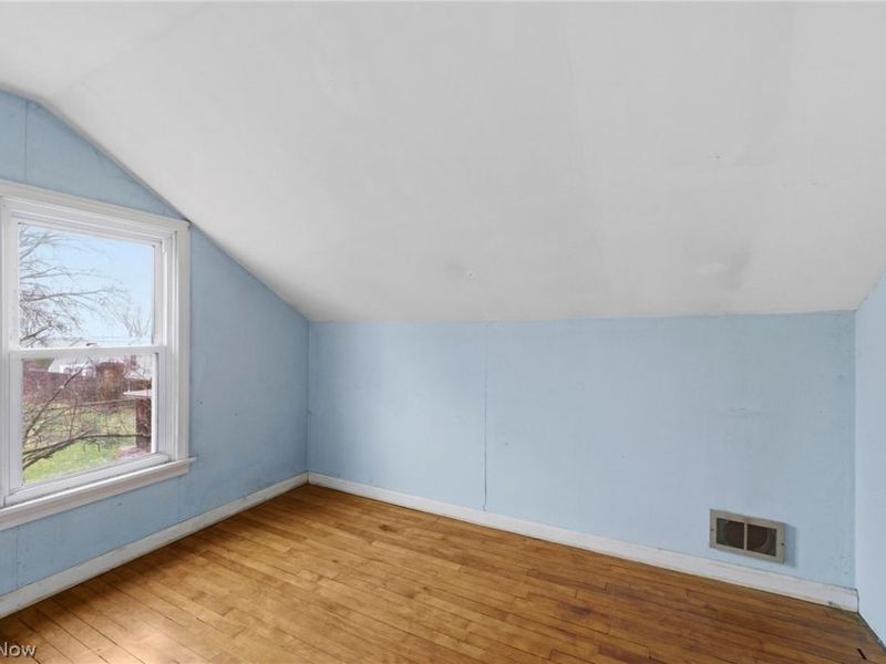 393 Craggy Creek Drive, Chippewa Lake, OH 44215 Photo 22