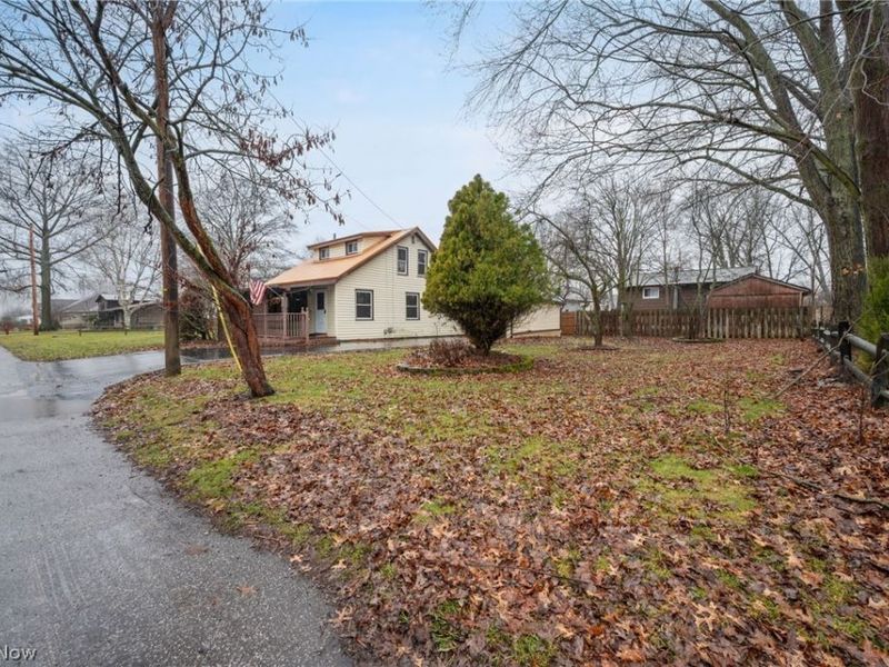 393 Craggy Creek Drive, Chippewa Lake, OH 44215 Photo 26