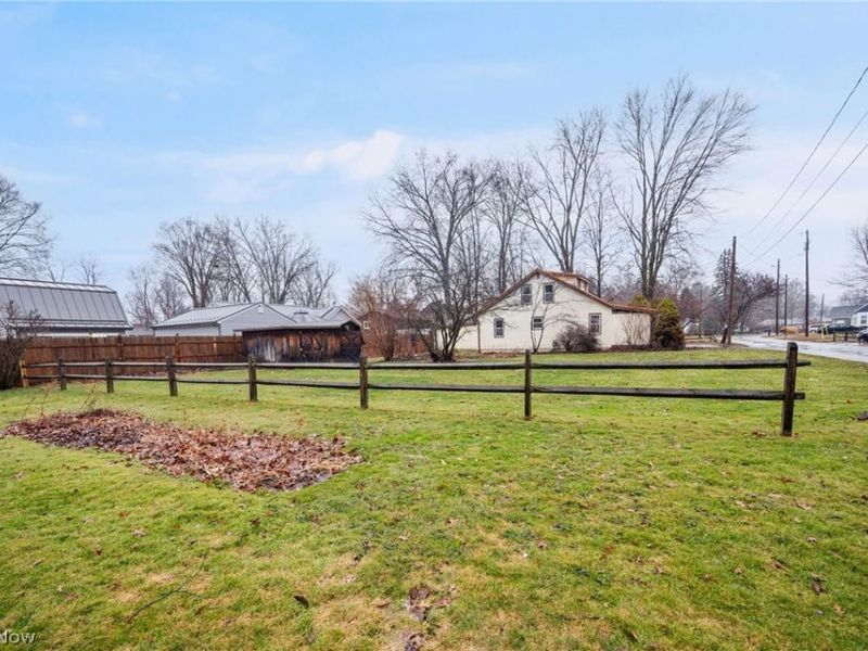 393 Craggy Creek Drive, Chippewa Lake, OH 44215 Photo 29