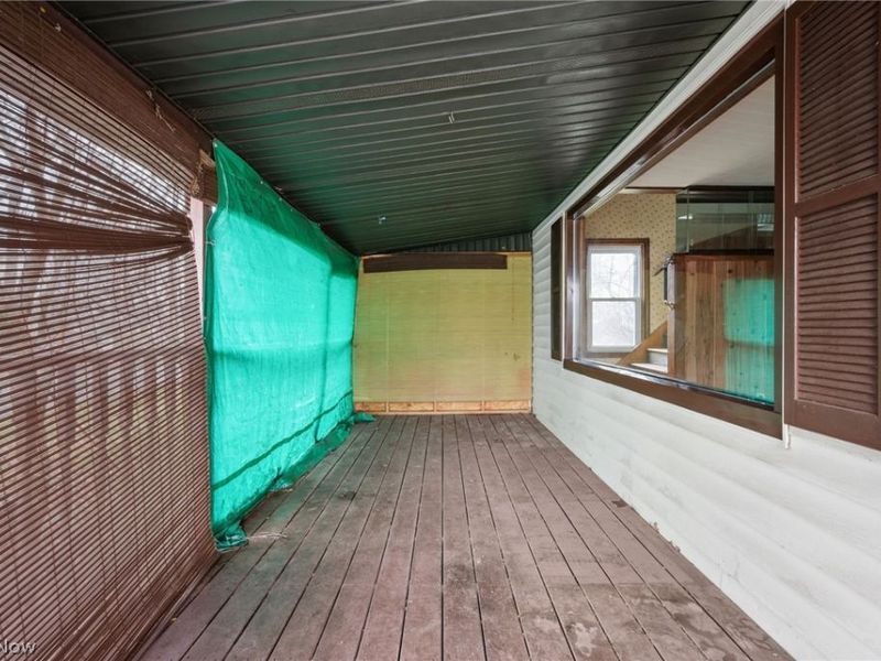 393 Craggy Creek Drive, Chippewa Lake, OH 44215 Photo 3