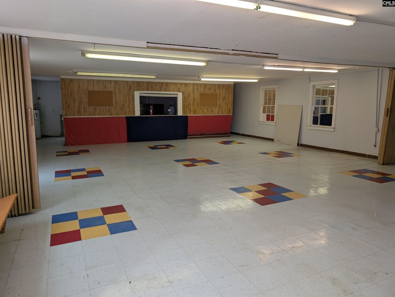 781 Nottingham Street  Photo 17