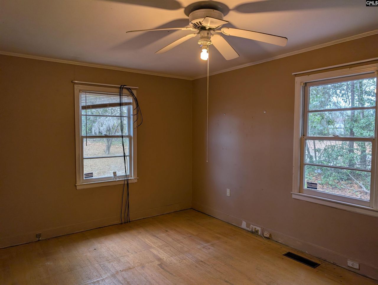 781 Nottingham Street  Photo 27