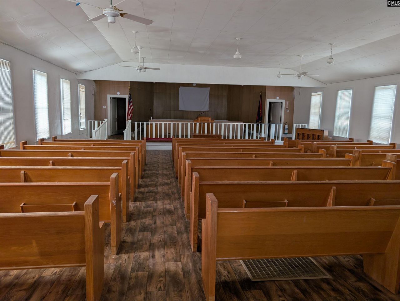 781 Nottingham Street  Photo 6