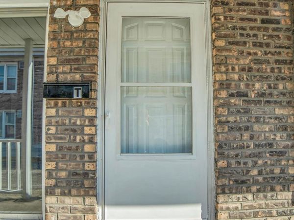 9835 S Harlem Avenue , Unit T, Chicago Ridge, IL 60415