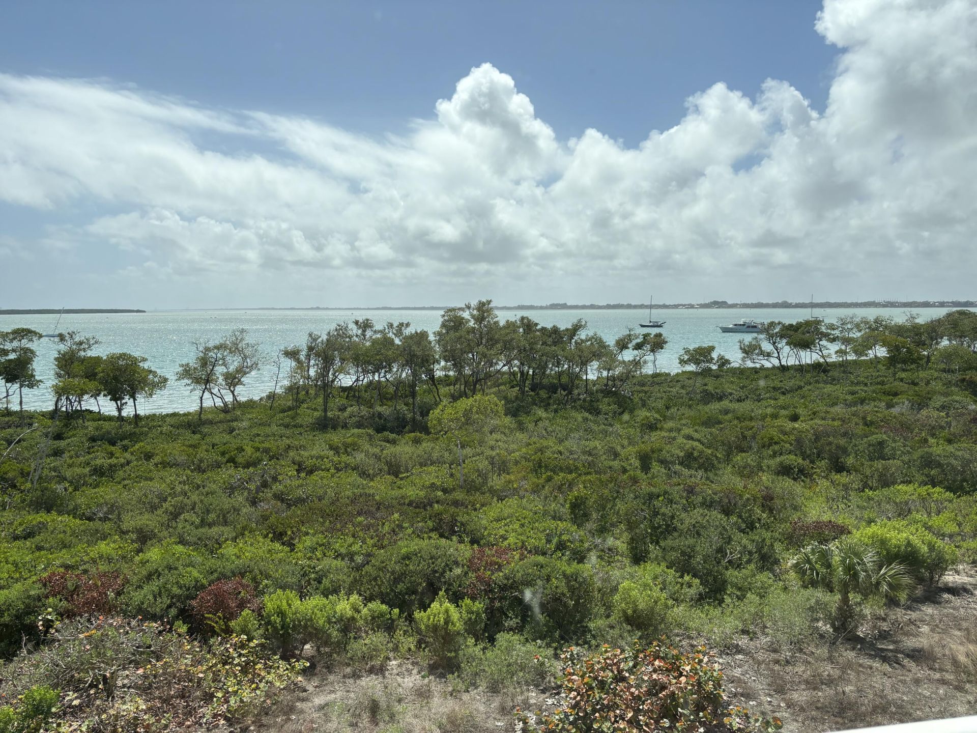 24 Harbour Isle Drive W, Unit 305, Fort Pierce, FL 34949 Photo