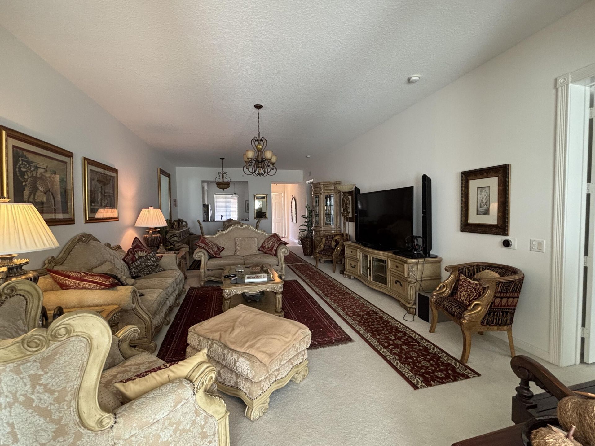 24 Harbour Isle Drive W, Unit 305, Fort Pierce, FL 34949 Photo