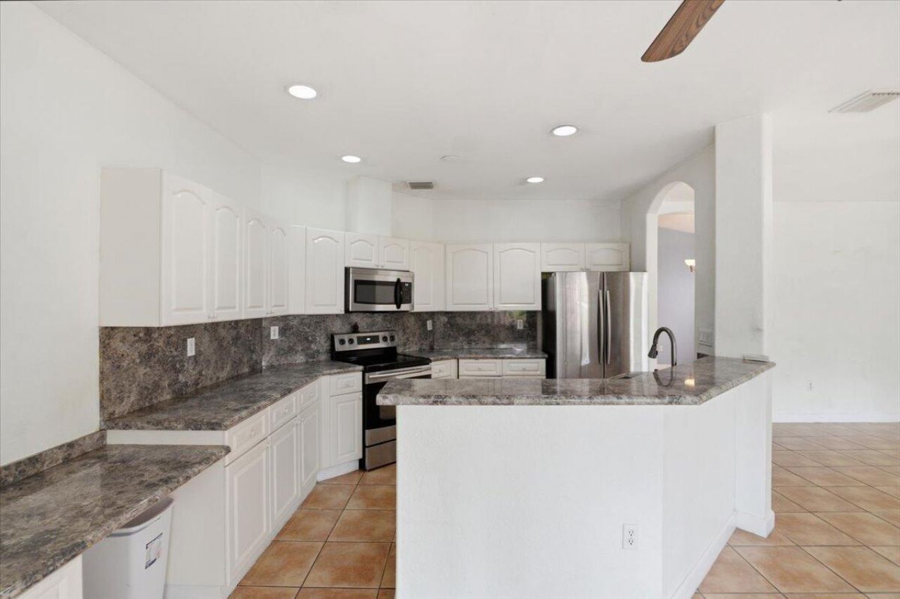 15062 SW 11th Street, Miami, FL 33194 Photo