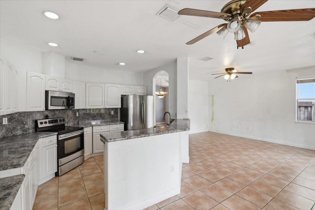 15062 SW 11th Street, Miami, FL 33194 Photo