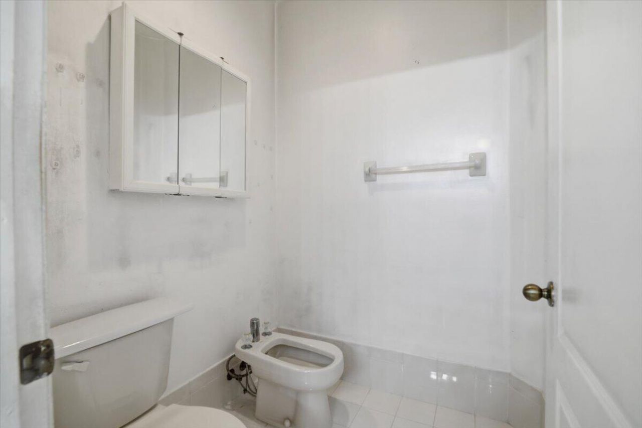 15062 SW 11th Street, Miami, FL 33194 Photo