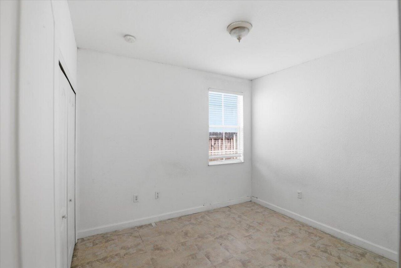 15062 SW 11th Street, Miami, FL 33194 Photo