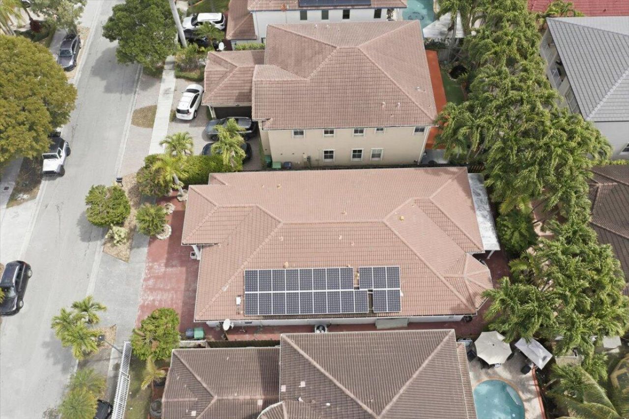 15062 SW 11th Street, Miami, FL 33194 Photo