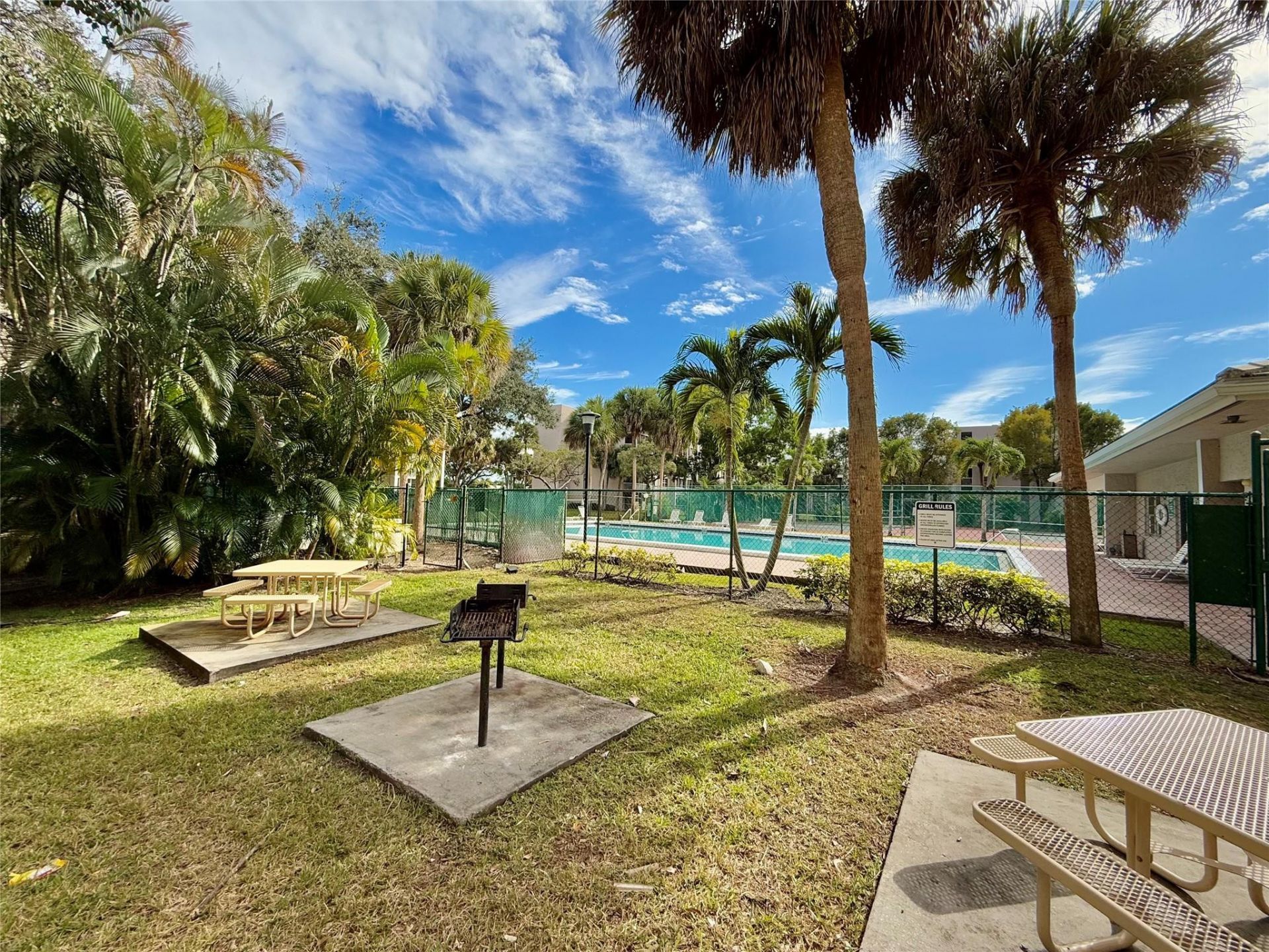 1200 NW 87th Avenue, Unit 515, Coral Springs, FL 33071 Photo