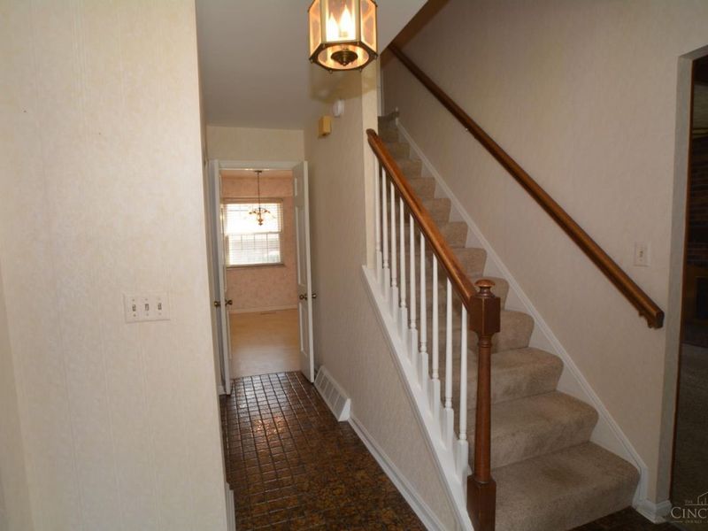 10604 Orinda Drive, Montgomery, OH 45249 Photo 14