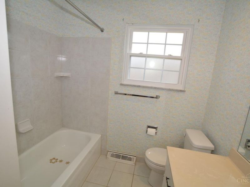 10604 Orinda Drive, Montgomery, OH 45249 Photo 29