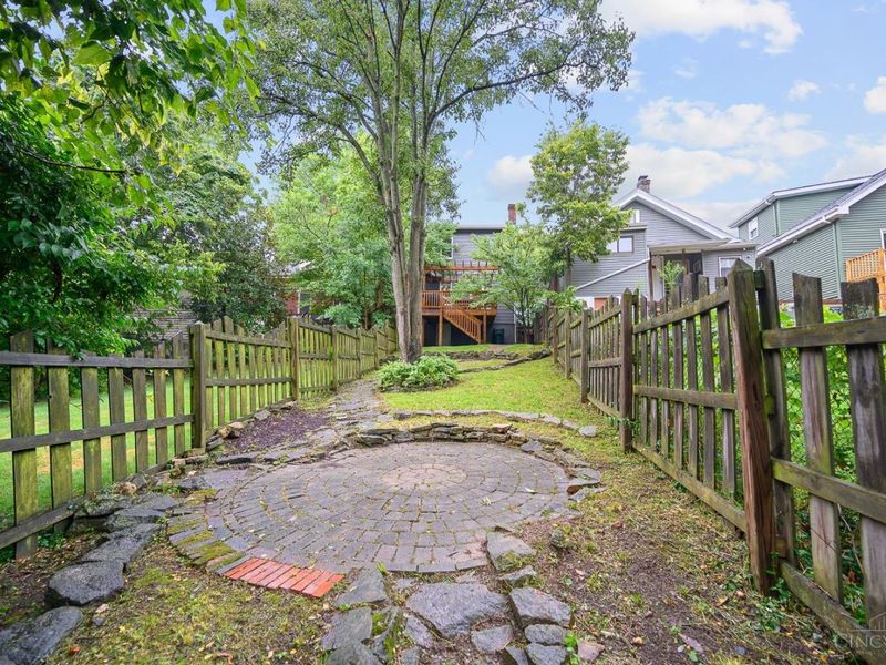 5806 Montgomery Road, Cincinnati, OH 45212 Photo 35