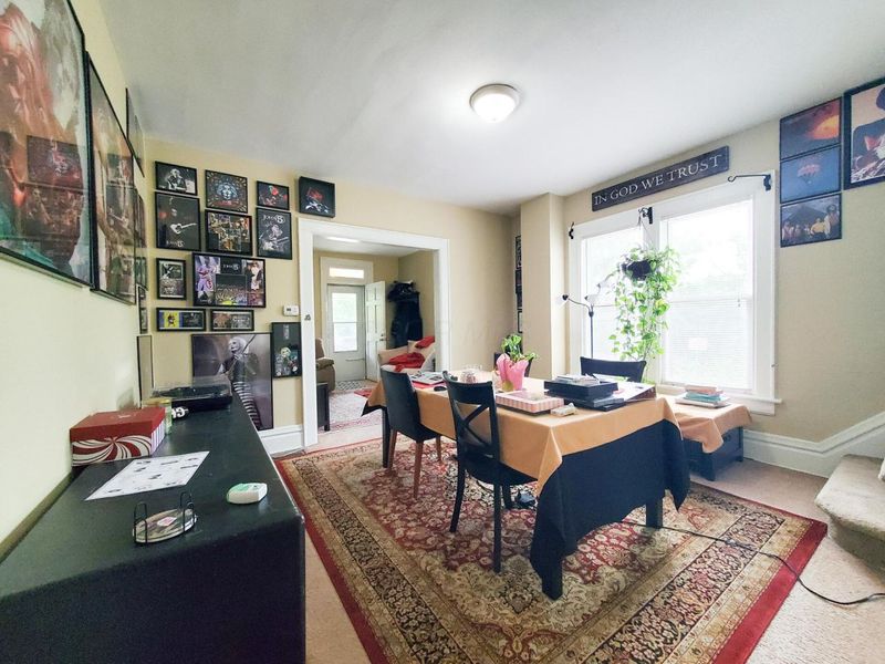 525-527 E Tompkins Street, Columbus, OH 43202 Photo 4