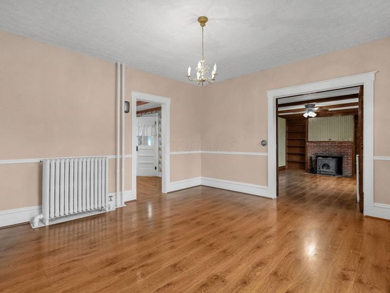 39 E Sandusky Street , Fredericktown, OH 43019 Photo 11