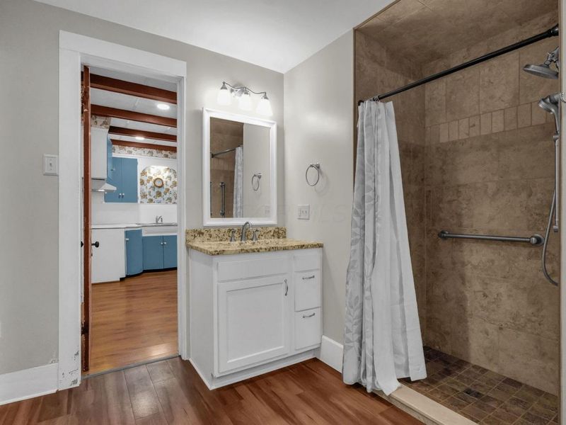 39 E Sandusky Street , Fredericktown, OH 43019 Photo 18