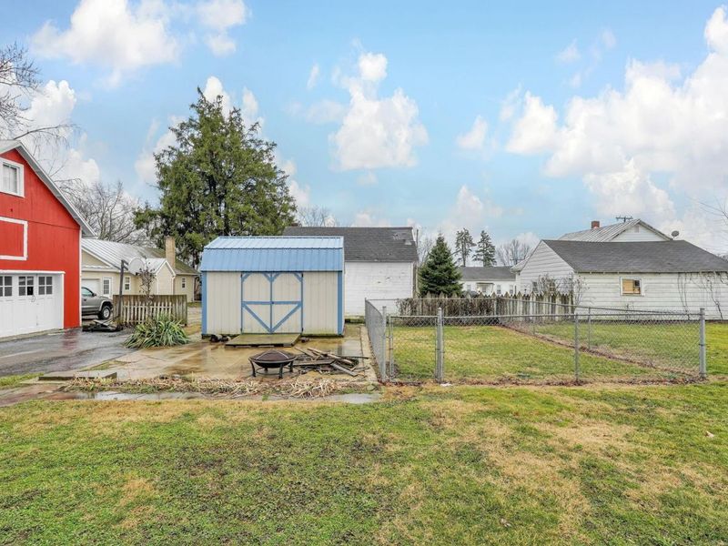 39 E Sandusky Street , Fredericktown, OH 43019 Photo 32