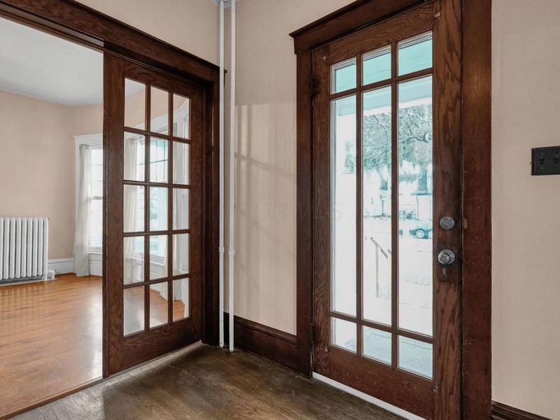 39 E Sandusky Street , Fredericktown, OH 43019 Photo 5