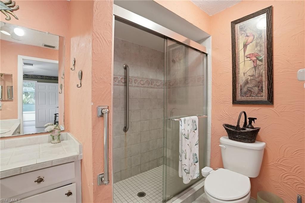 8948 Crest Ln, Fort Myers, FL 33907 Photo
