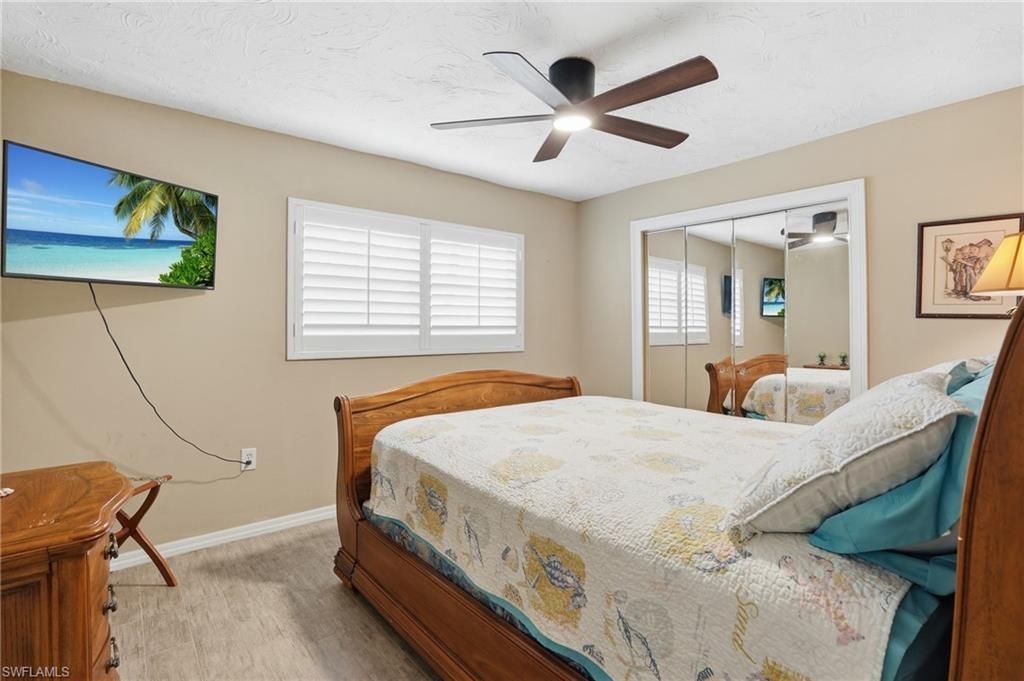 8948 Crest Ln, Fort Myers, FL 33907 Photo