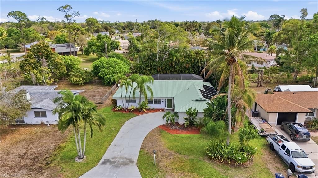 8948 Crest Ln, Fort Myers, FL 33907 Photo