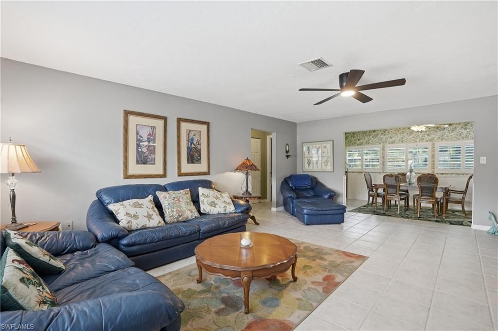 8948 Crest Ln, Fort Myers, FL 33907 Photo