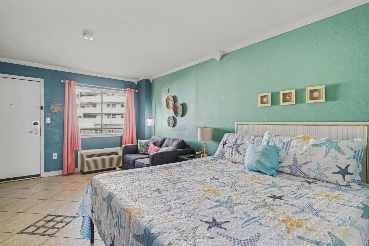 200 76th Ave. N  Photo 10