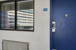 200 76th Ave. N  photo 4