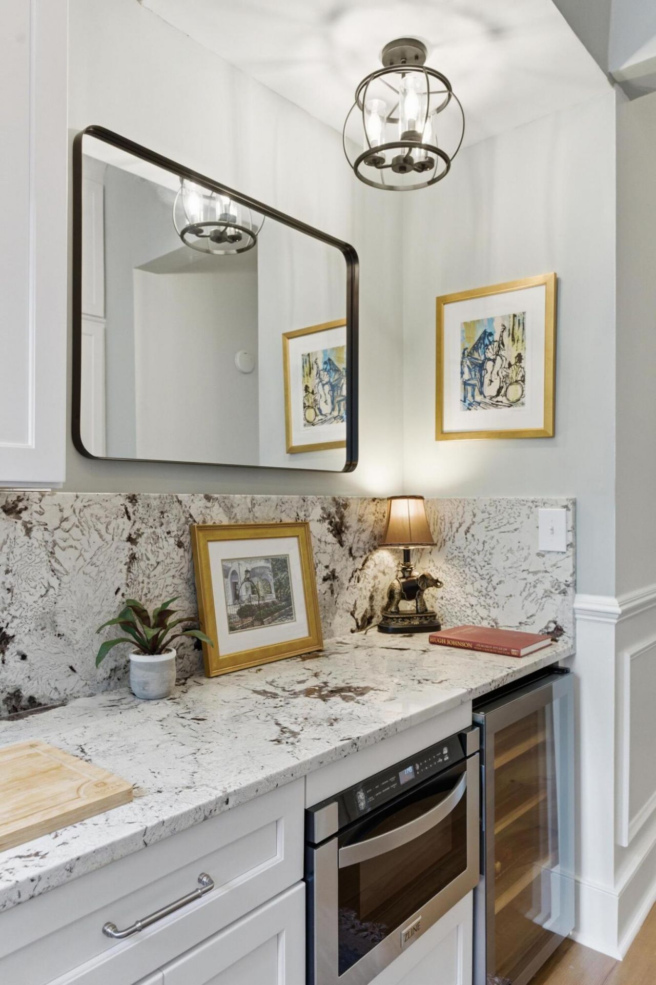 84 Bull Street Photo 14