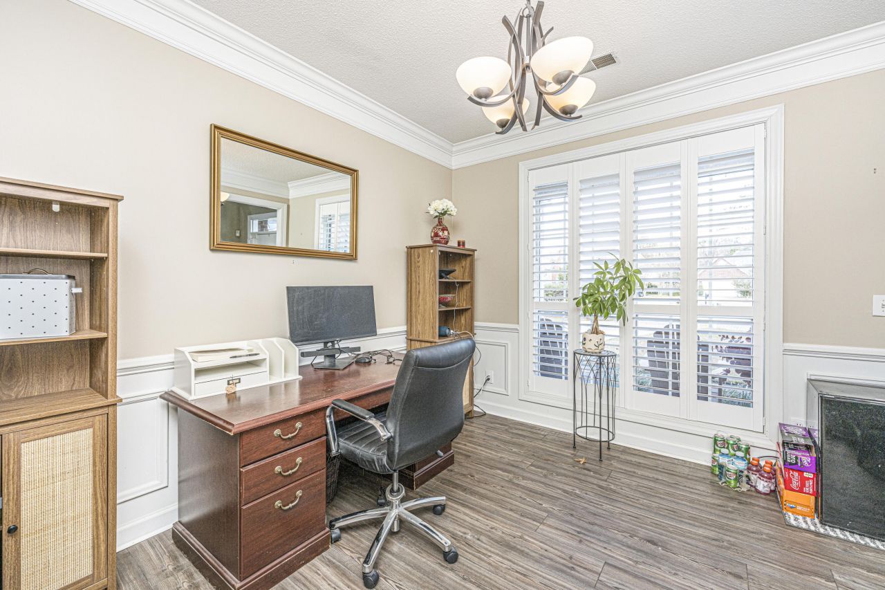 1705 Fox Ridge Court Photo 6