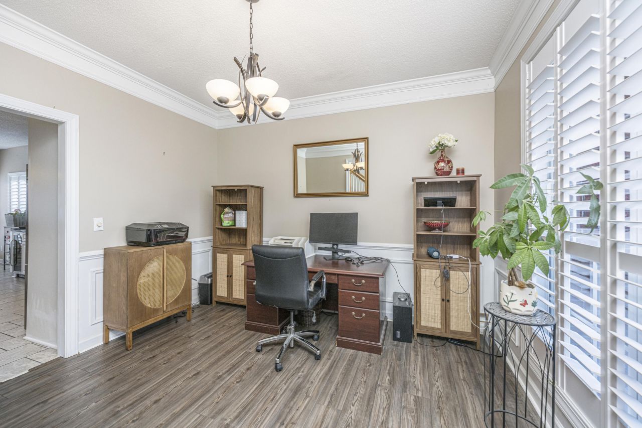 1705 Fox Ridge Court Photo 7