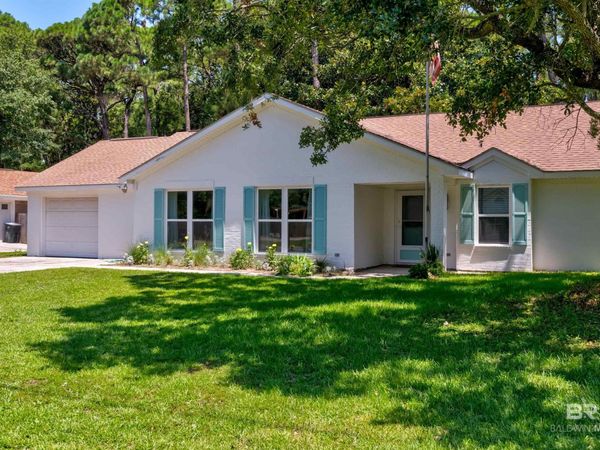 306 Apalache Avenue, Dauphin Island, AL 36528