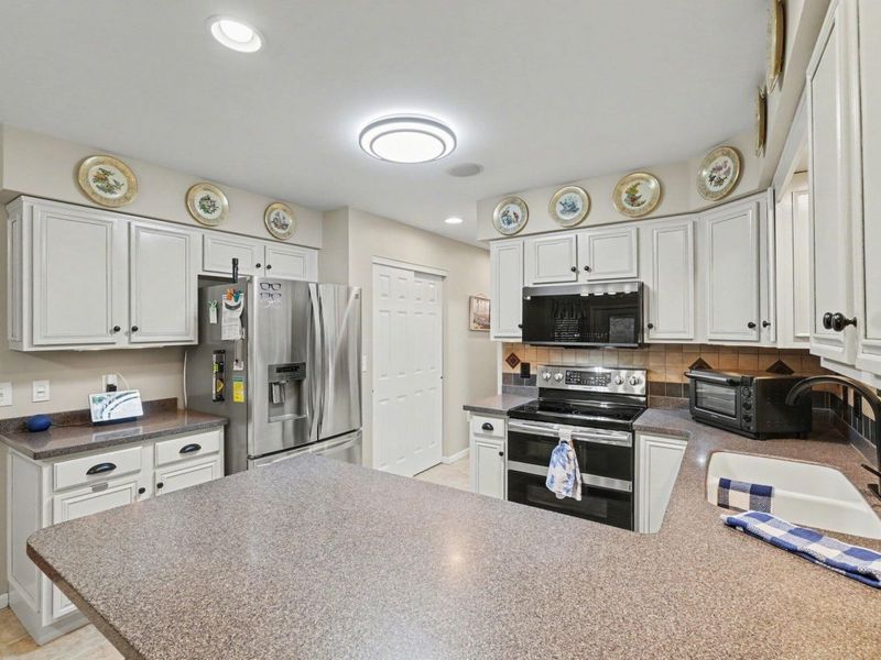 6647 Jade Court, Burlington, KY 41005 Photo 10