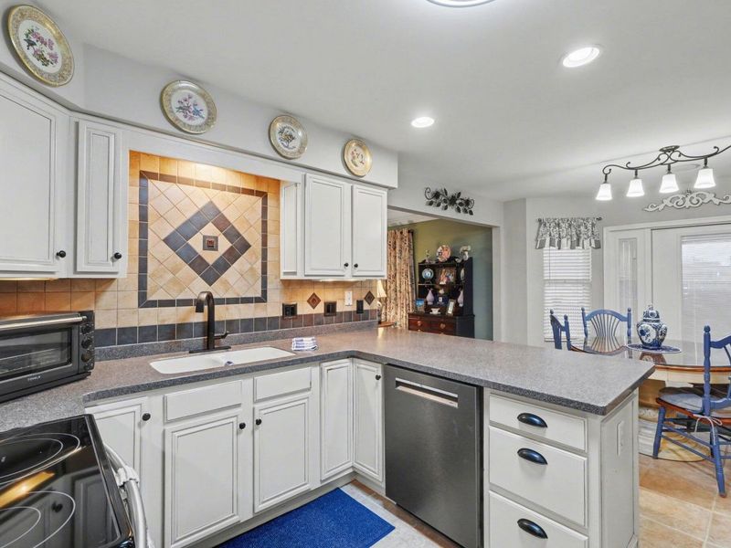 6647 Jade Court, Burlington, KY 41005 Photo 12