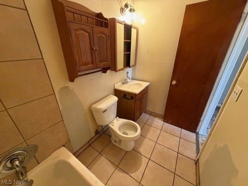 34297 W Point Drive, North Ridgeville, OH 44039 Photo 12