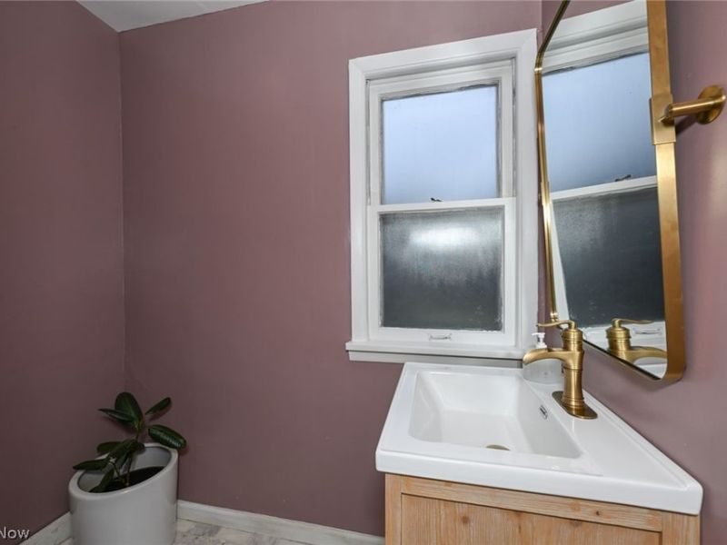 2927 Huntington Road, Shaker Heights, OH 44120 Photo 12