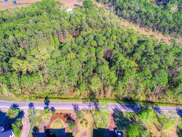 4529 & 4533 Bayside Dr, Milton, FL 32583