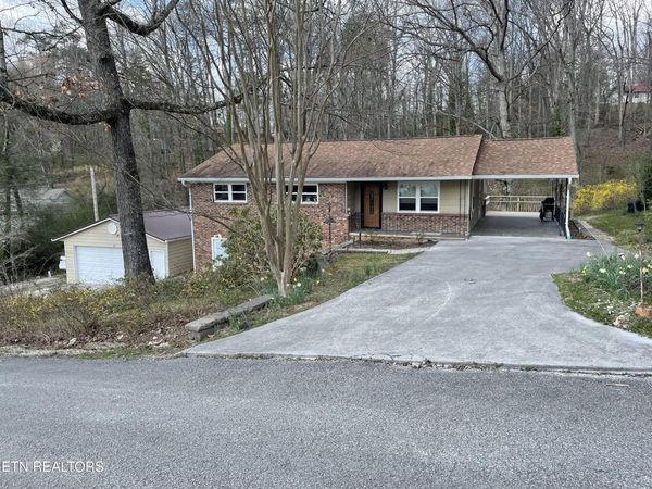 184 Glenn Circle, Powell, TN 37849