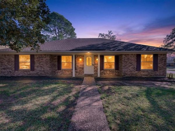 401 N Dresden Circle, Shreveport, LA 71115