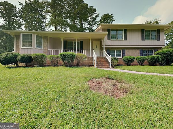 551 Village Green Court SW, Lilburn, GA 30047