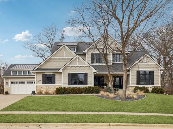 105 Fox Landing, Waukee, IA 50263