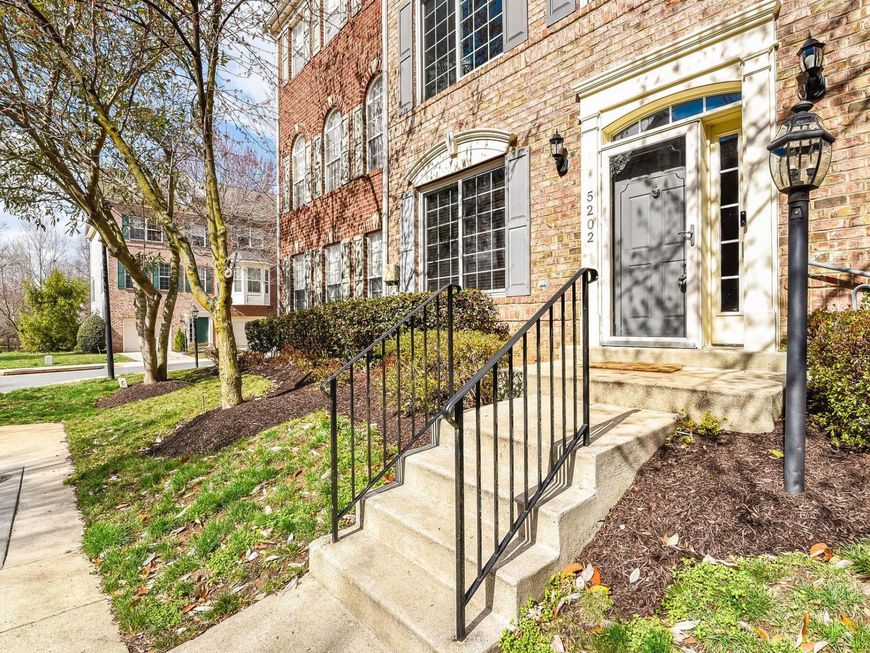 5202 Maries Retreat Drive, Unit 135, Bowie, MD 20720 Main Photo