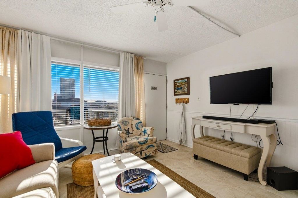 3901 N Ocean Blvd. Photo 12