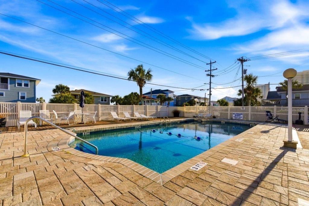 3901 N Ocean Blvd. Photo 24